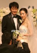 2007年度最美韩星新娘― 许秦豪与新娘