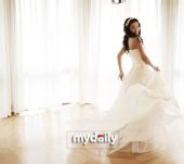 2007年度最美韩星新娘― 金喜善