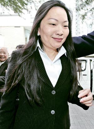 蒋丽莉以"休假"形式卸下香港总商会主席职务
