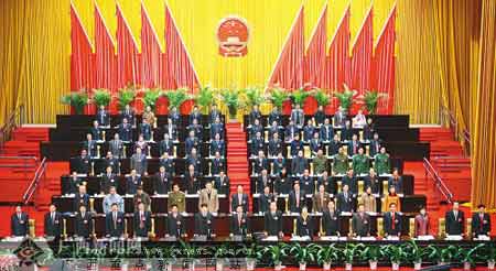 广西壮族自治区十一届人大一次会议开幕(图)