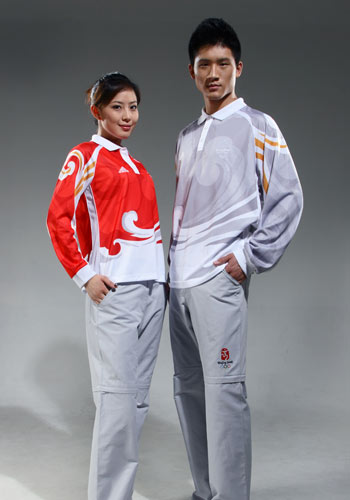 组图:北京奥运会制服发布 美女演绎青春健康-搜狐2008