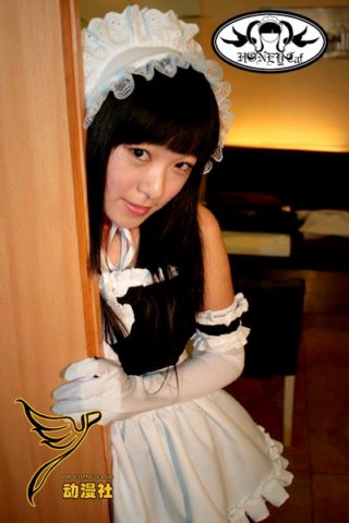 全都是萝莉女仆的蛋糕房