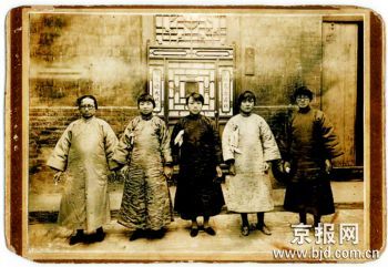 中国最早的公鸡v公鸡(图)瘦搞笑图片的观念很图片