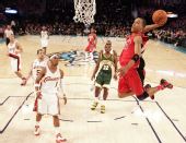 图文:[NBA]08新秀挑战赛 穆恩在比赛中扣篮