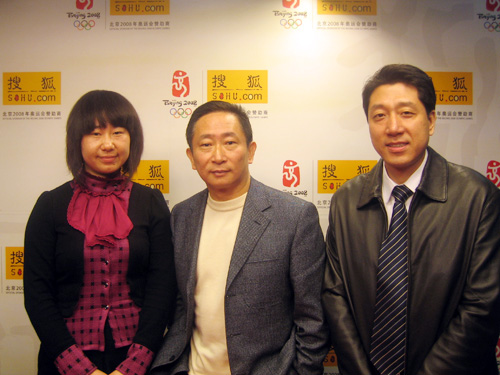 和中联合投资咨询有限公司总裁、权威移民留学专家王力民先生、留学咨询部经理文军强先生做客搜狐出国嘉宾聊天室