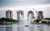 图文：哈萨克斯坦首都阿斯塔纳 建设中的大楼