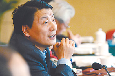 政协委员吴江:公务员的社会保障需与社会化机