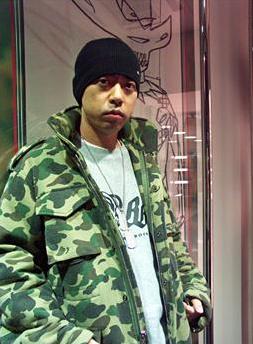 bape主脑nigo