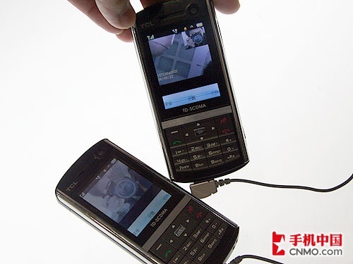 TD袭来 众国内厂商展出最新3G手机产品 