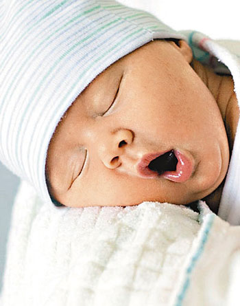 67%母亲称婴儿睡眠有问题 港婴睡眠质量差