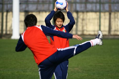 女足队长妈妈公开择婿标准_日本女足队长_女足队长孙雯哪个小学