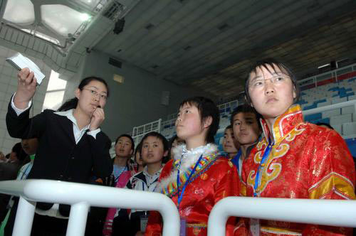青藏中学生北京行 参观水立方 祝福祖国和奥运