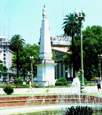 布宜诺斯艾利斯城市名片 五月广场