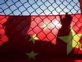 在美华人力挺北京奥运――红旗后有无数支持者