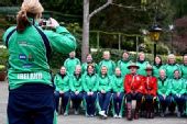 图文：女曲奥运预选赛第三站 爱尔兰队趣味瞬间
