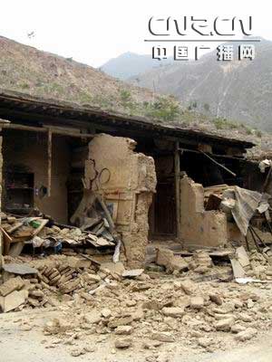 甘肃地震重灾区:国道212线武都至文县贯通(图)