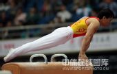 图文：体操世界杯单项资格赛 黄旭笔直身体