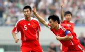 图文:[义赛]中国2-0约旦 李玮峰欣喜若狂