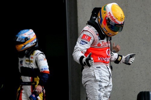 图文：[F1]加拿大站排位赛 阿隆索与汉密尔顿