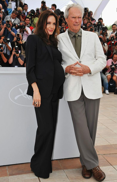 伊斯特伍德与朱莉在戛纳《调包婴儿》首映式