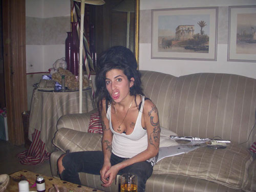 amy winehouse私人影片遭外泄 坏形象雪上加霜