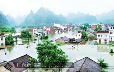 洪灾致广西宜州20万人受灾 房屋倒塌2970间(图