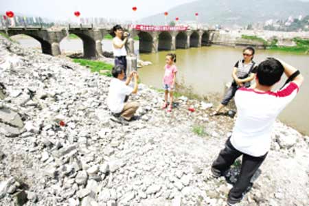 三峡最大淹没区重庆开县搬迁完成 古城谢幕(图)