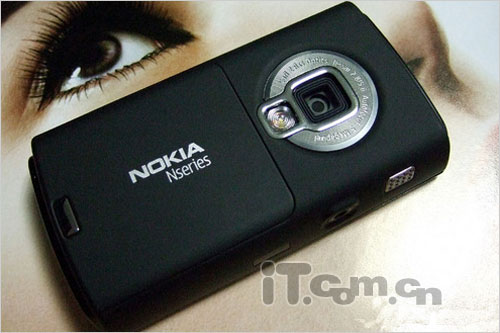 [上海]黑色战神走低 诺基亚N95 8GB跌到6K2