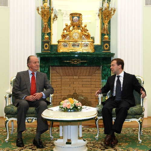 俄总统会见西班牙国王(图)-搜狐新闻