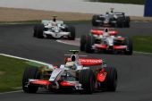 图文：[F1]法国大奖赛正赛 费斯切拉在比赛中
