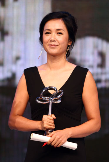 蒋雯丽转型做导演 电影处女作9月开拍(图)