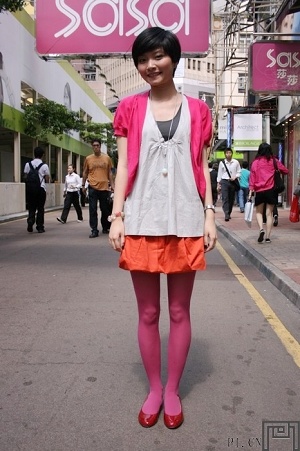 服装:街拍香港MM 春装巧妙搭配