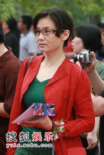 影后潘虹