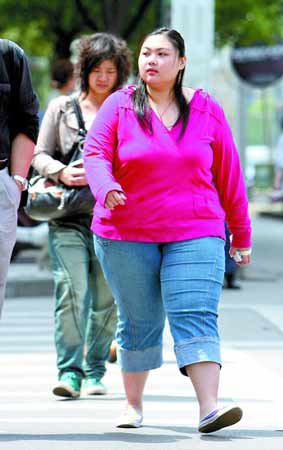 220斤胖女孩立志做中国第一肥模(图)