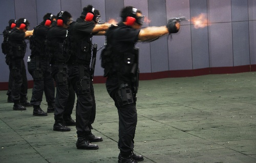 组图:北京特警"蓝剑突击队"奥运反恐训练