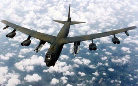 b-52战略轰炸机 资料图片