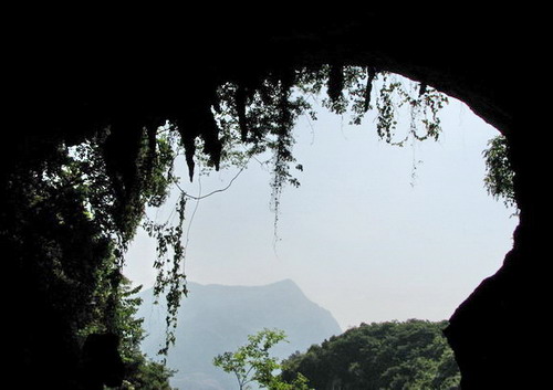 兴山南阳龙王洞揭开神秘面纱(组图)