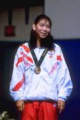 王莲香：羽毛球名将 为印尼夺得第一枚奥运金牌