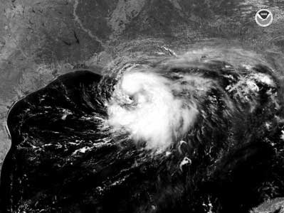 热带风暴逼近美国得州 影响500多万人生活(图