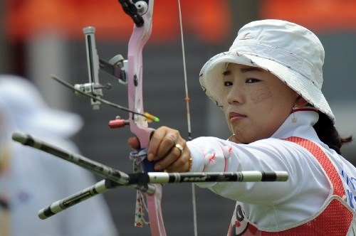 组图:女子射箭排名赛赛况