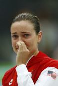 图文：女子100米仰泳决赛 考芙琳夺冠泪洒北京