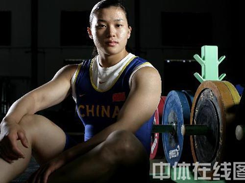 明星相册：中国举重队队员曹磊写真 可爱姑娘