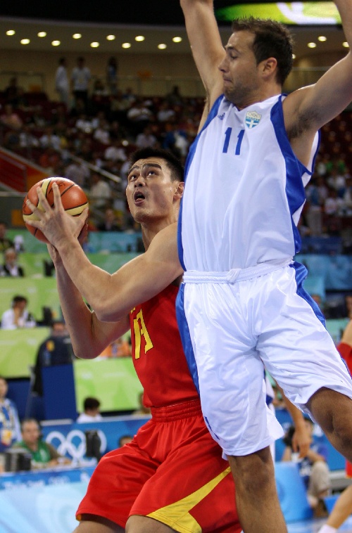 08奥运中国男篮vs希腊图片