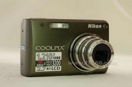 尼康 coolpix S700