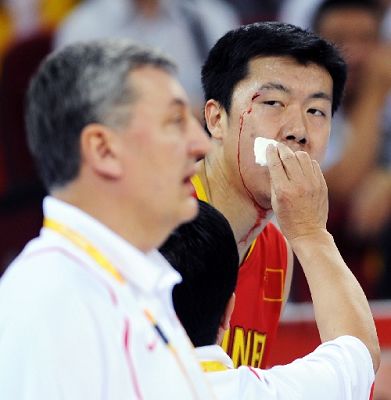 止步奥运八强 中国男篮没在家门口丢人(图)