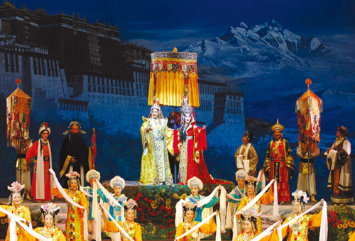 戏剧drama 戏曲   上图是8月21日拍摄的京剧·藏戏《文成公主》剧照.
