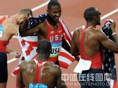 图文：男子4x400米接力美国队夺金 获得胜利