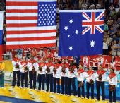 图文：女篮颁奖仪式 美国92比65战胜澳大利亚队