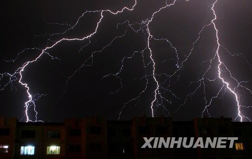 记念雷雨心钢琴谱简谱