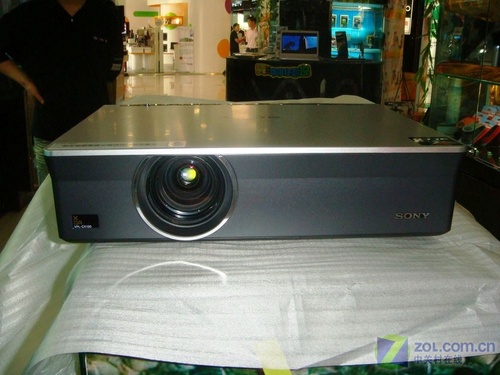 9000元 索尼CX130投影机低价市场热销 